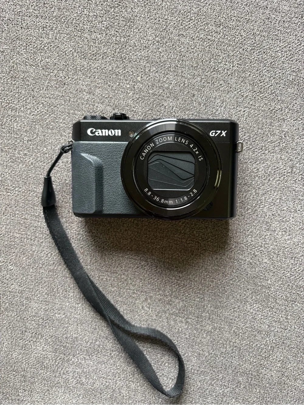 Canon G7 X Compact Digital Camera in Black